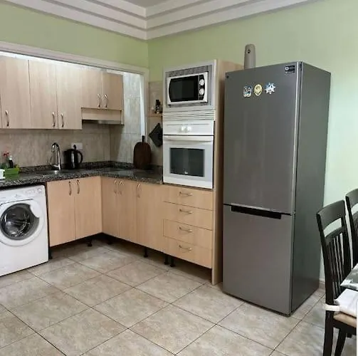 Orlando Grande Terassa Адехе